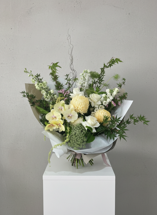 Soft thoughts | Fresh Flowers Sunshine Coast | Coolum Florist