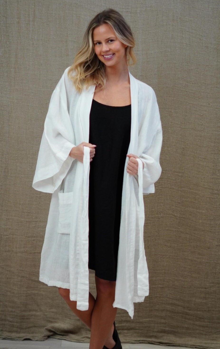Verona Robe |  100% Linen | one size