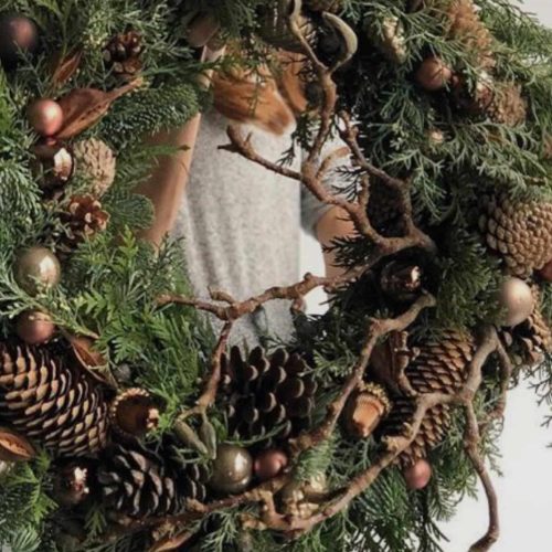 Christmas Wreath Workshop | Dried Flowers Wreath | Coolum Florist | Same Day Flower Delivery