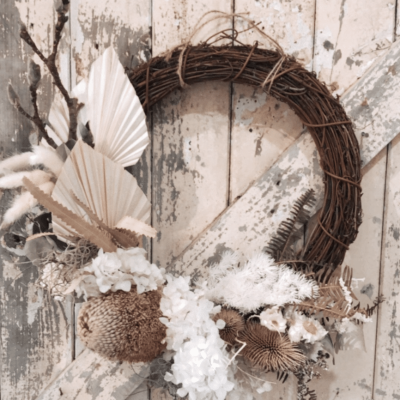 Boho Dried Flowers Sunshine Coast | Dried flower wreaths add a boho touch to your home decor | Coolum flower delivery | Same Day Flower Delivery